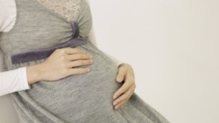 臨月の妊婦
